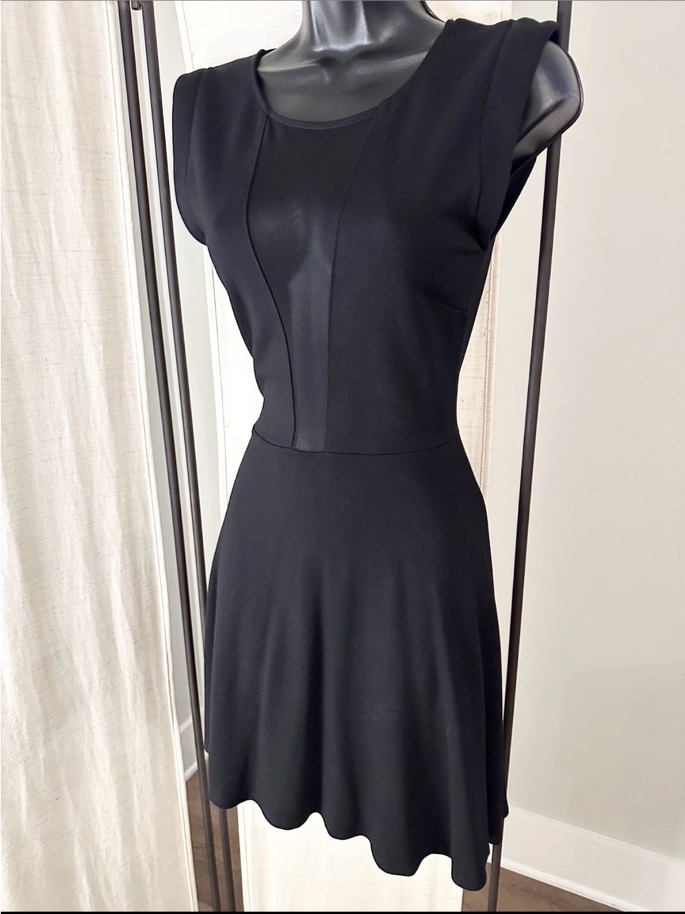 Bebe Black Sexy Sheer Mesh Cap Sleeve Pleated Dress XS